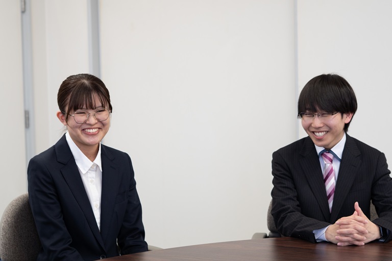 VOICE 02 作業シーン