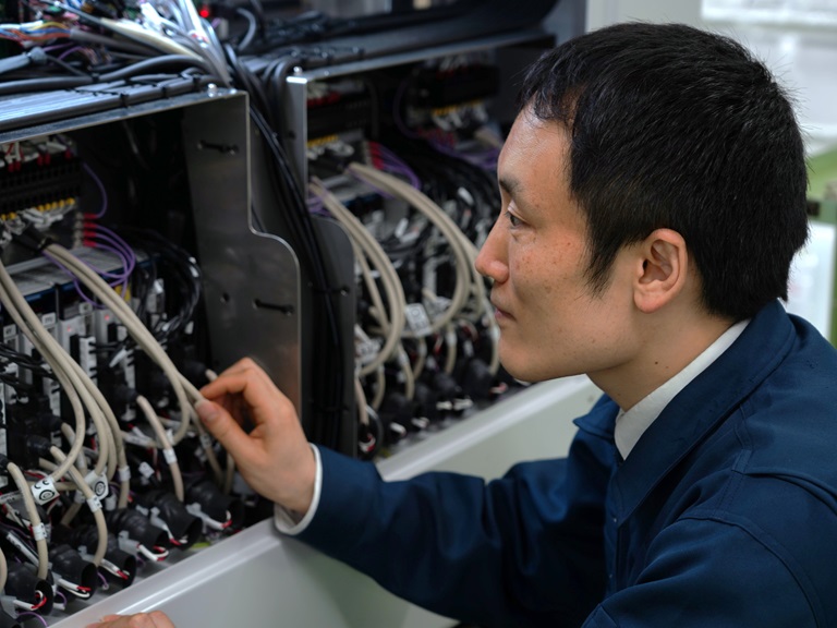 設計開発職（ソフト） 作業シーン